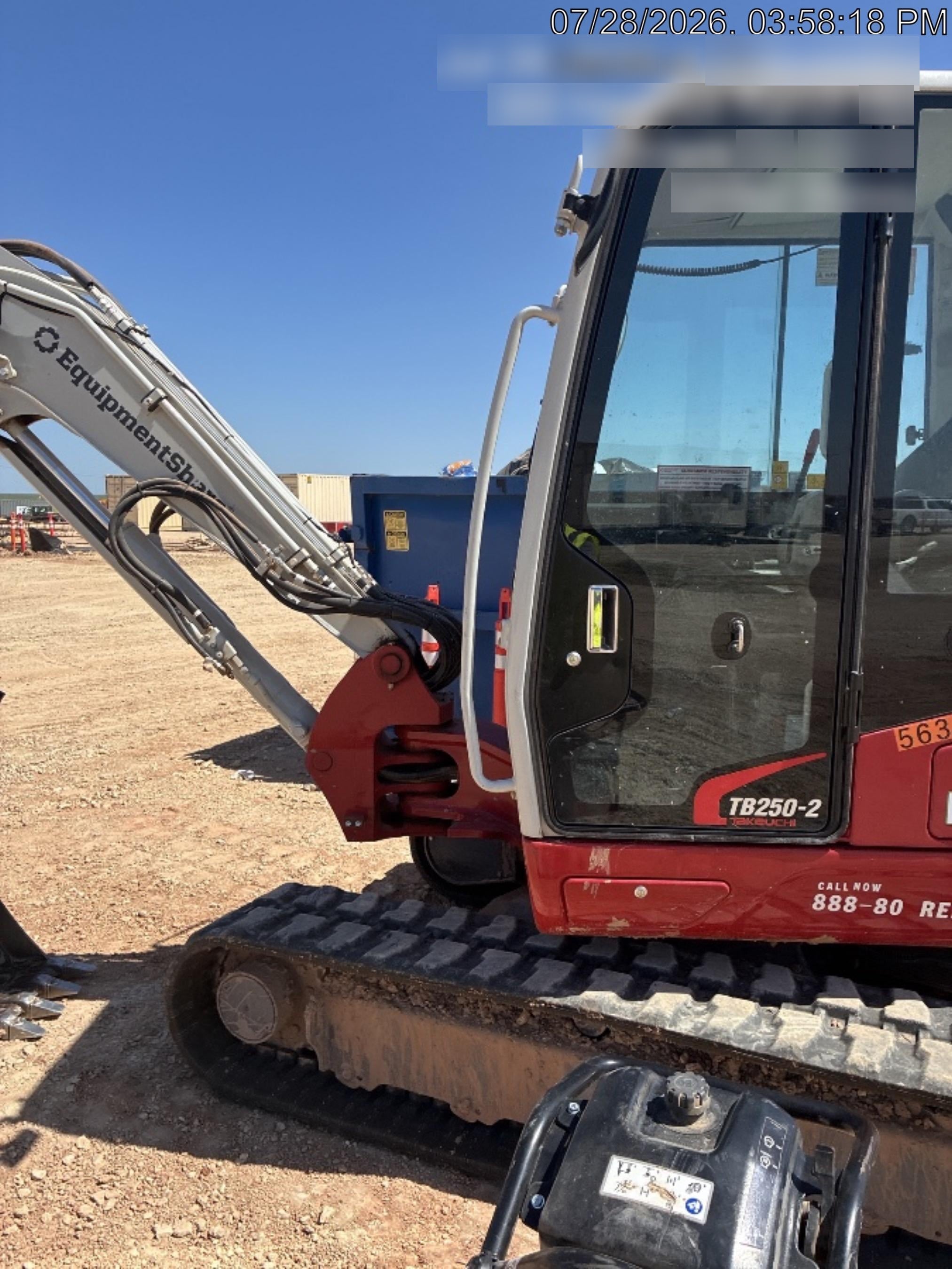 2025 TAKEUCHI TB250-2CR