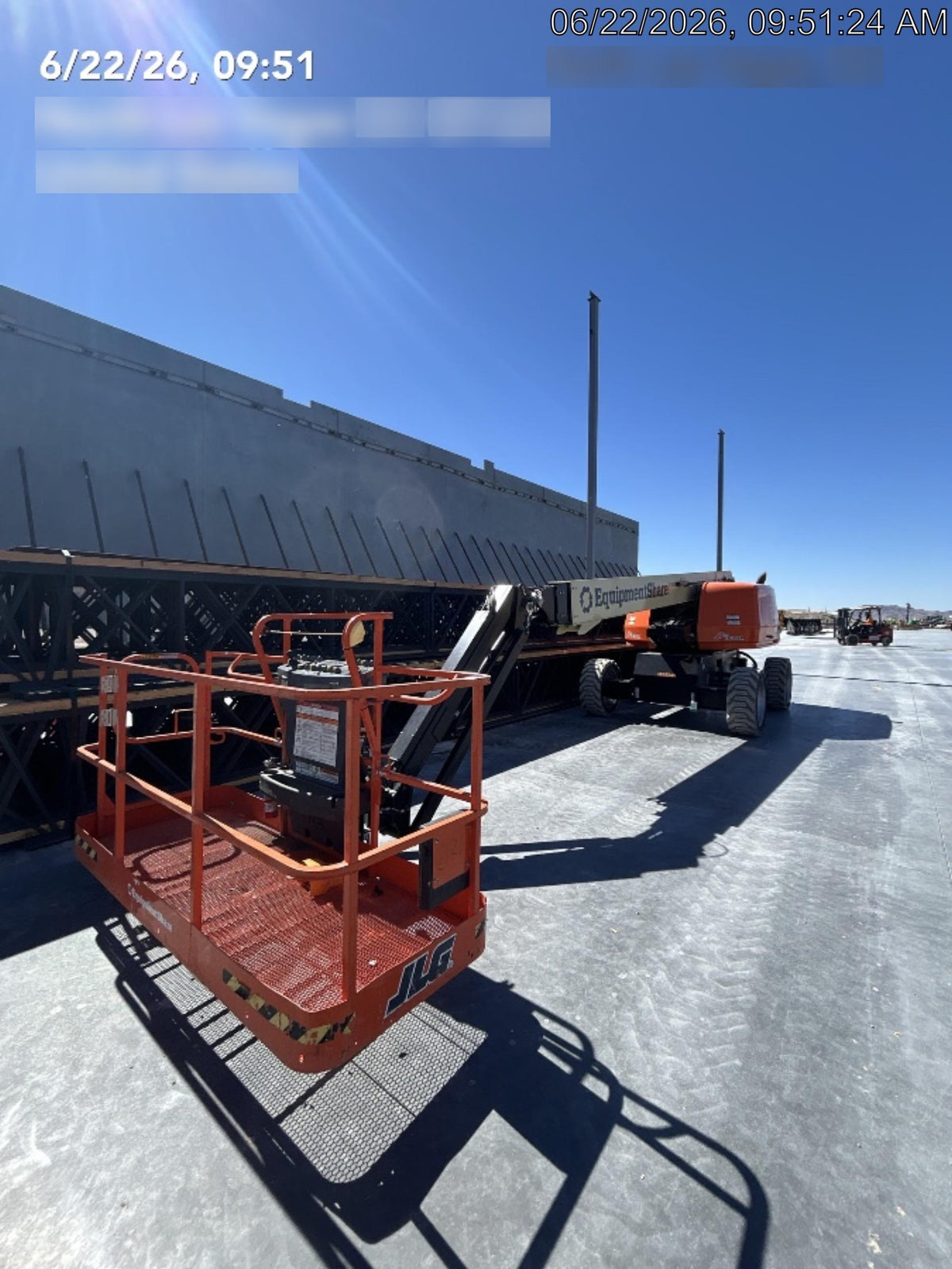 2025 JLG 660SJ