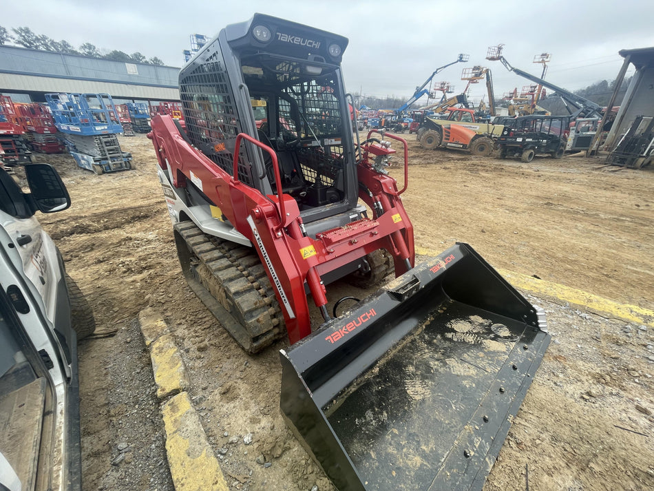 2023 TAKEUCHI TL10V2-CR