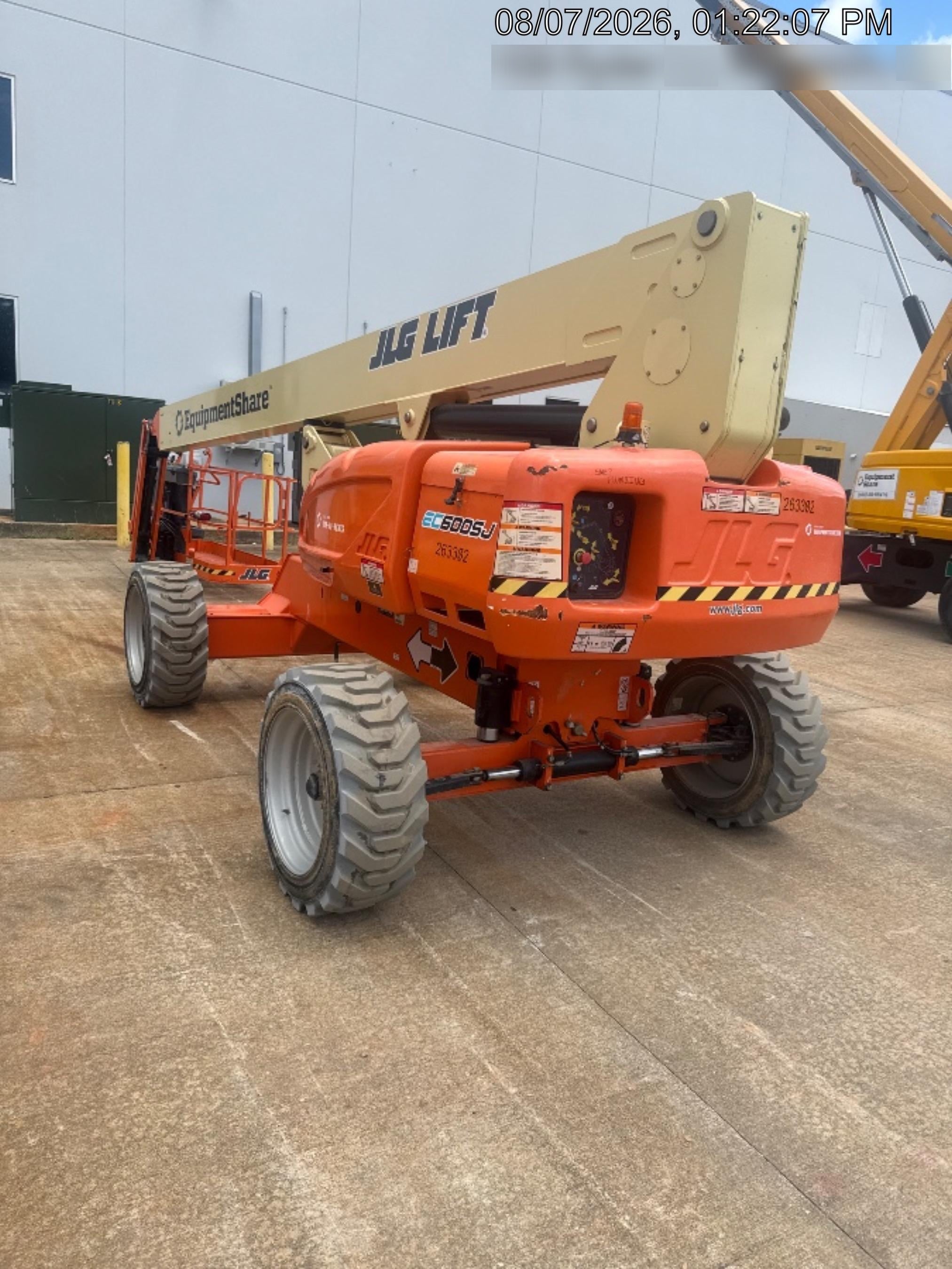 2022 JLG EC600SJ