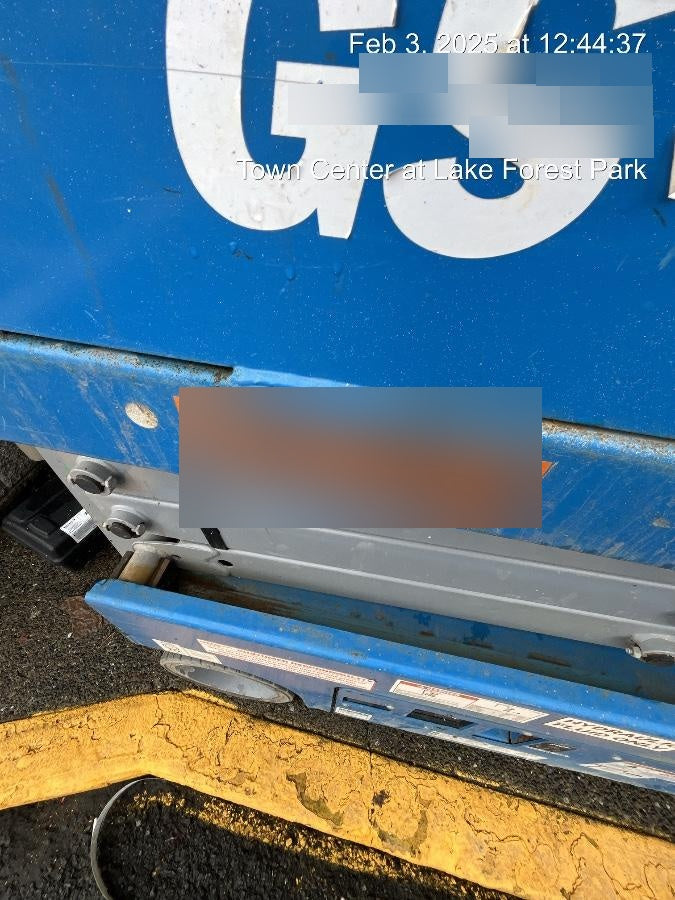 2019 Genie GS-1930 Half Height Swing Gate, 800W Inverter