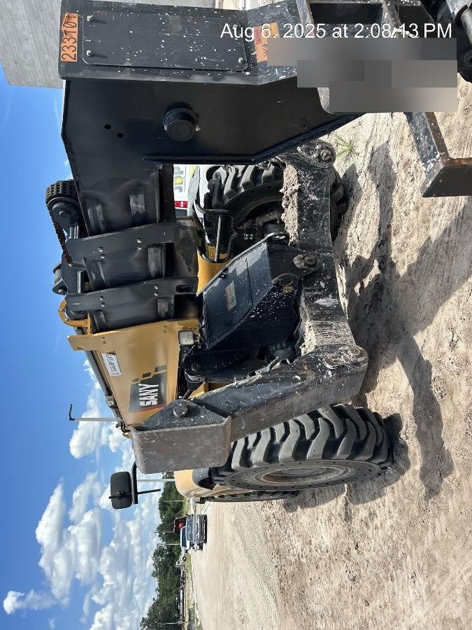 2022 SANY STH1056