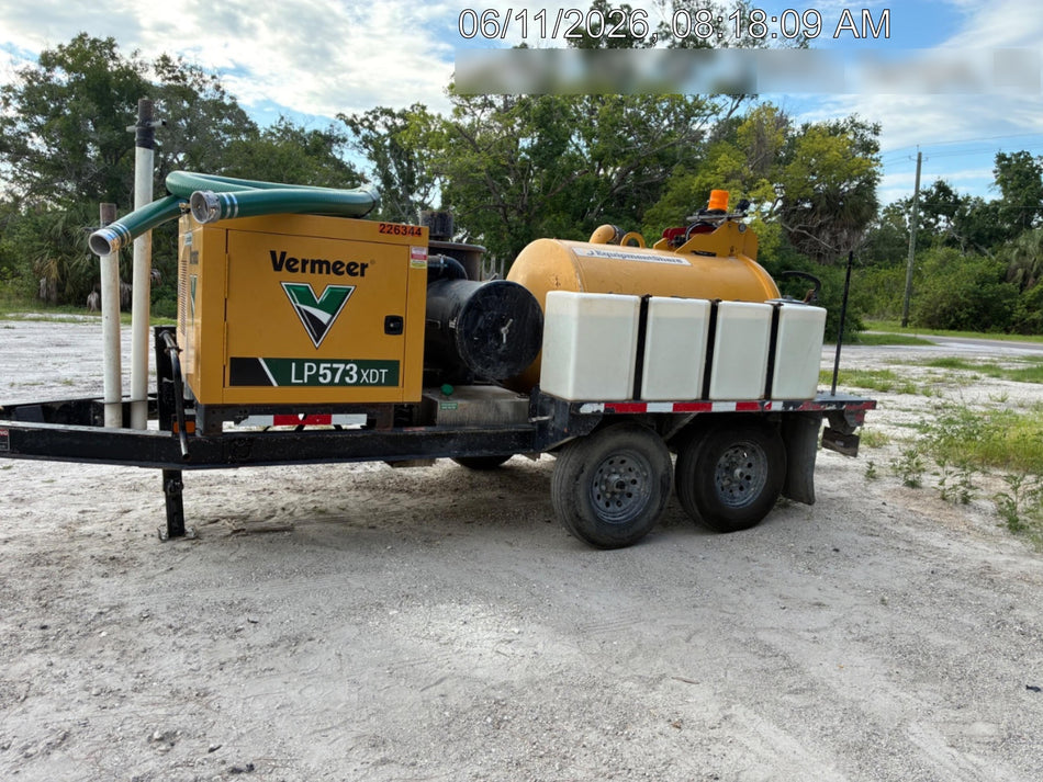 2022 VAC-TRON LP573XDT