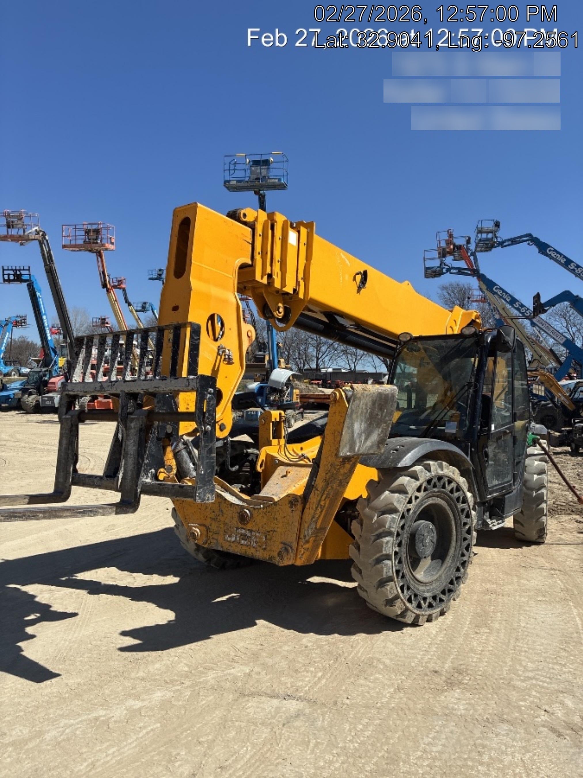 2023 JCB 512-56
