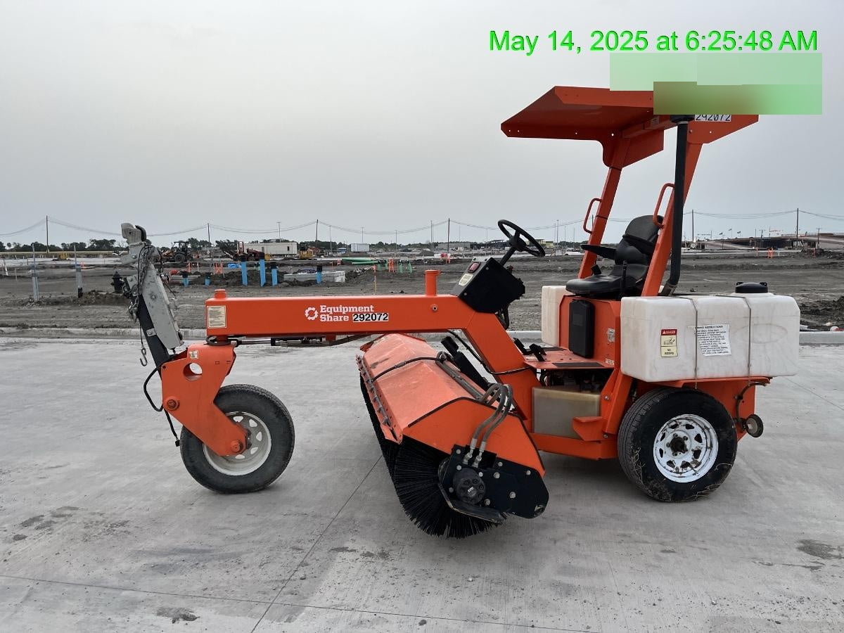 2023 LAYMOR SM-300