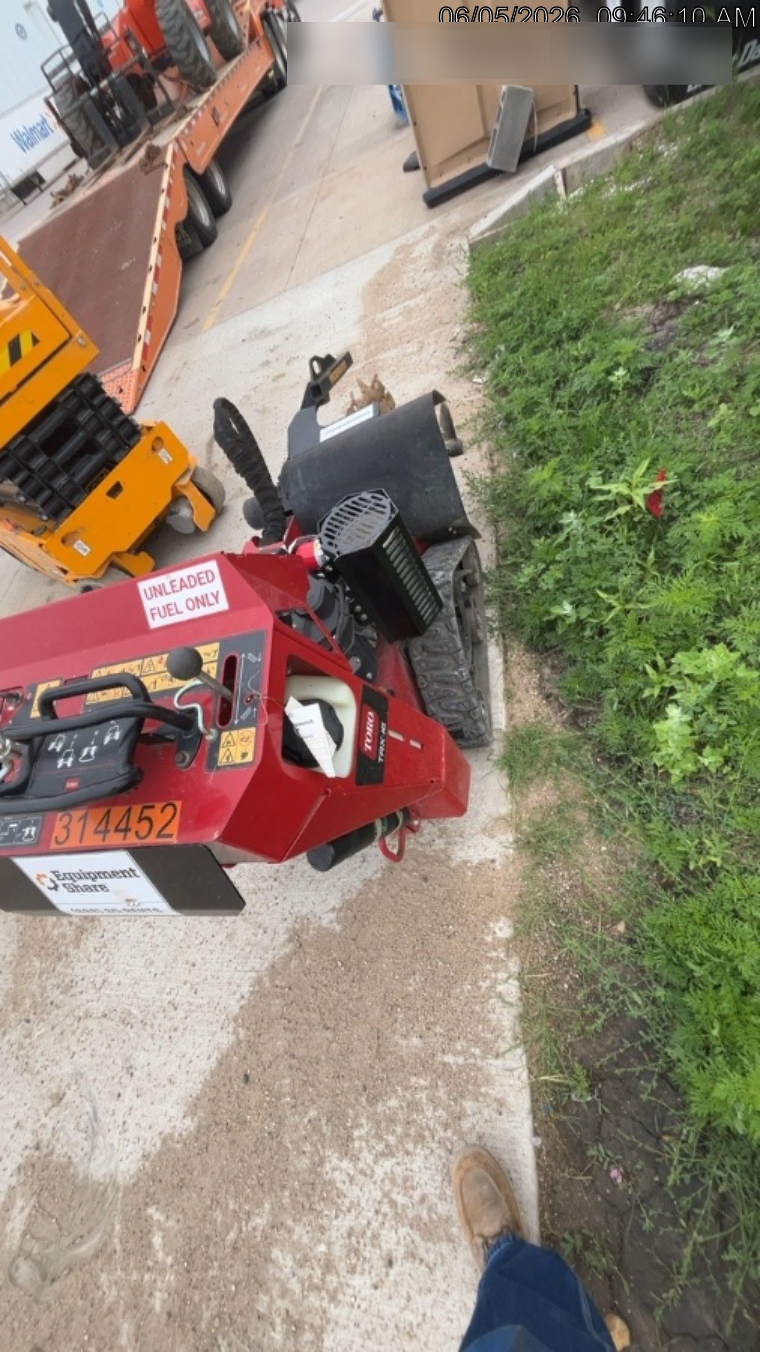 2023 TORO TRX-16