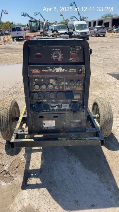 2019 Lincoln Electric Vantage 322 Lincoln Vantage 322 Welder w/Trailer, Light Kit, Cable Rack