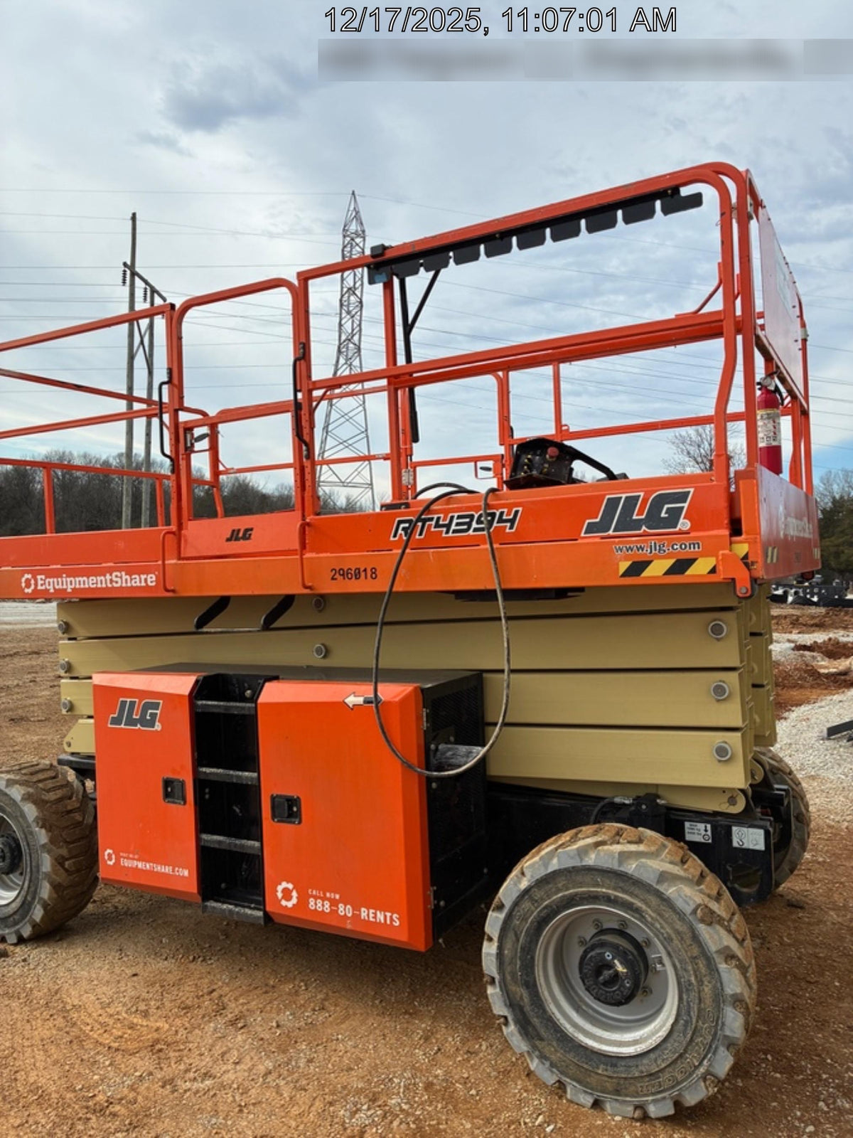 2023 JLG RT4394