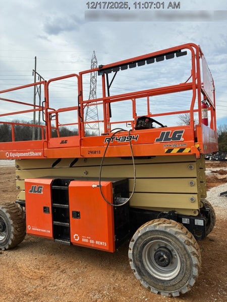 2023 JLG RT4394