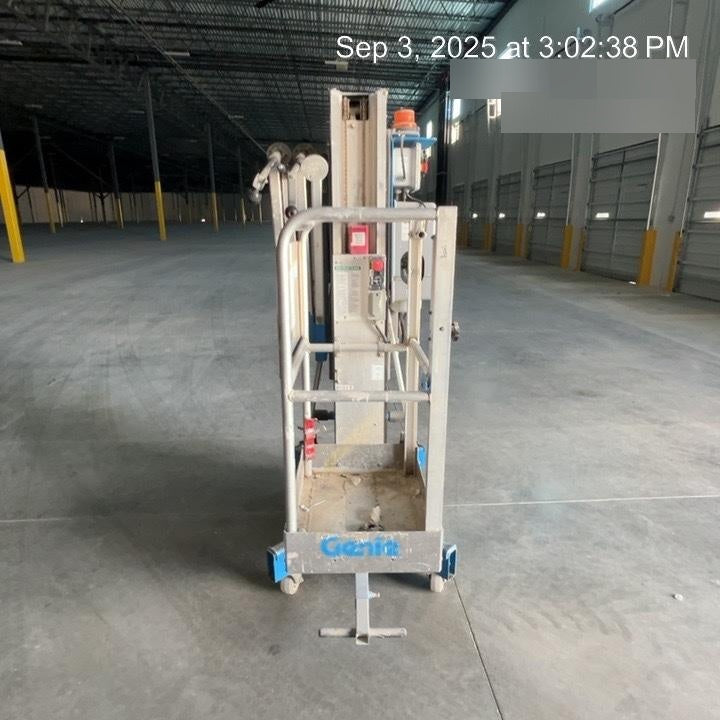 2020 GENIE AWP-30S