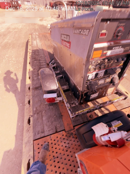 2019 Lincoln Electric Vantage 322 Lincoln Vantage 322 Welder w/Trailer, Light Kit, Cable Rack