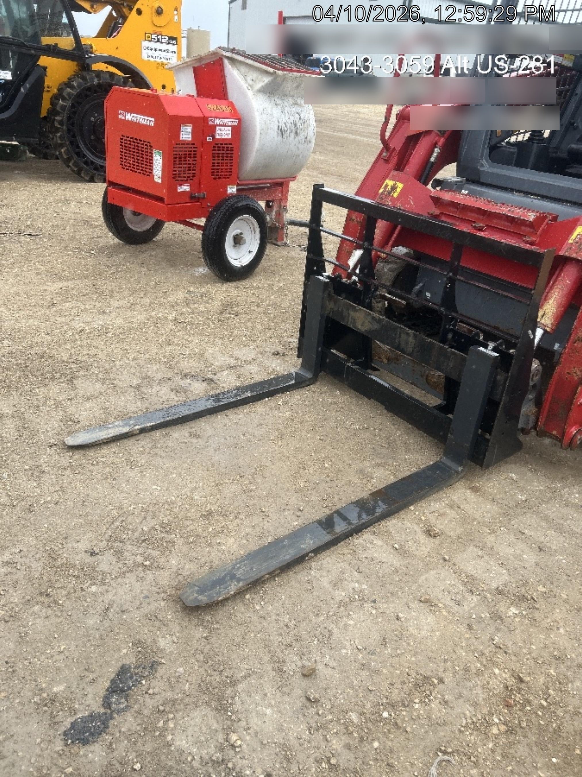 2025 ARROW MATERIAL HANDLING 24" Pallet Fork Frame