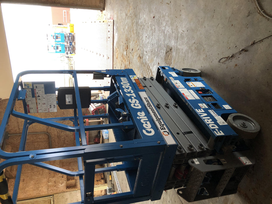 2021 GENIE GS-1330m