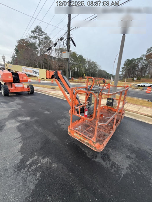 2019 JLG 860SJ