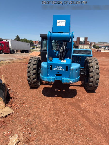 2022 GENIE GTH-844