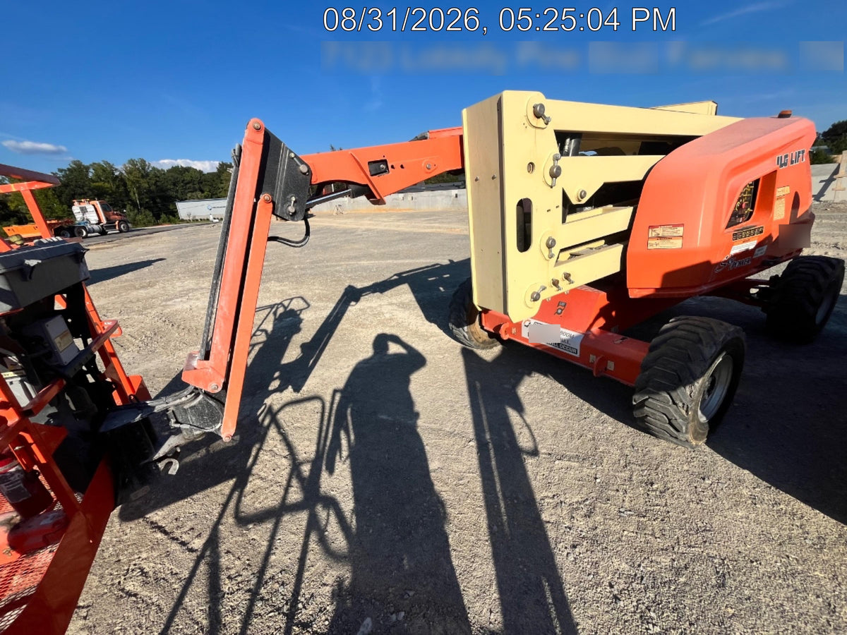 2019 JLG 450AJ