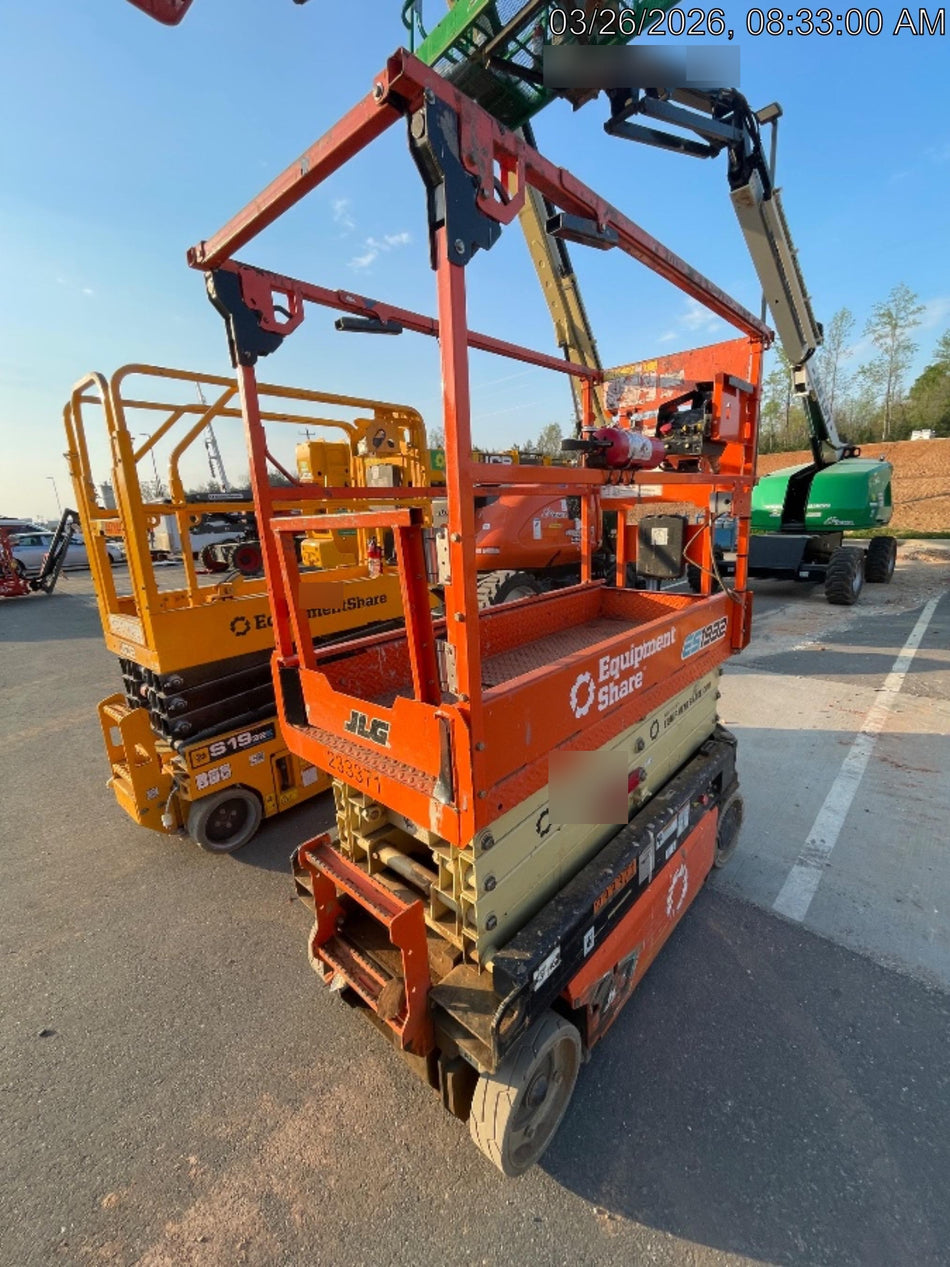2022 JLG ES1932