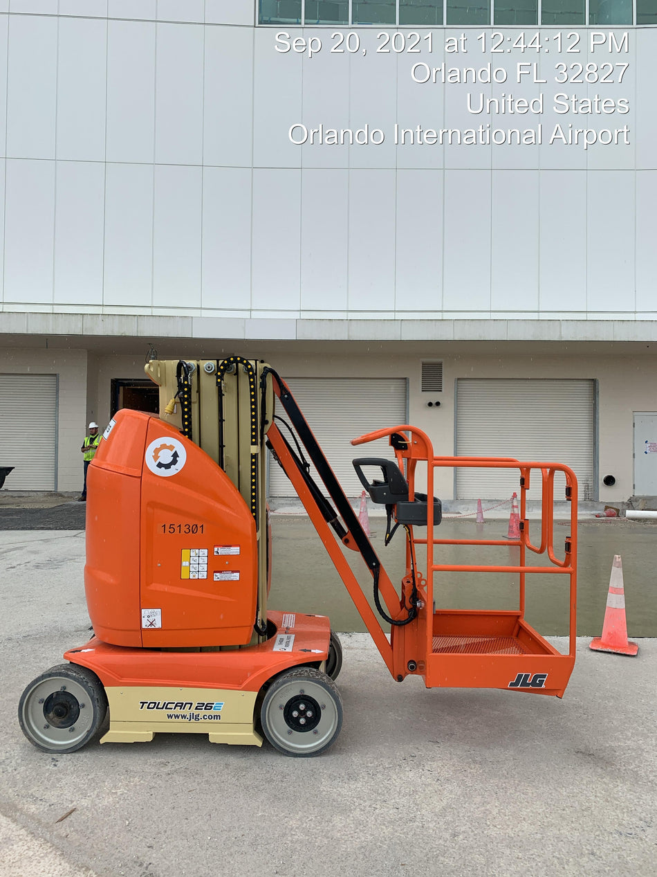 2021 JLG 26E