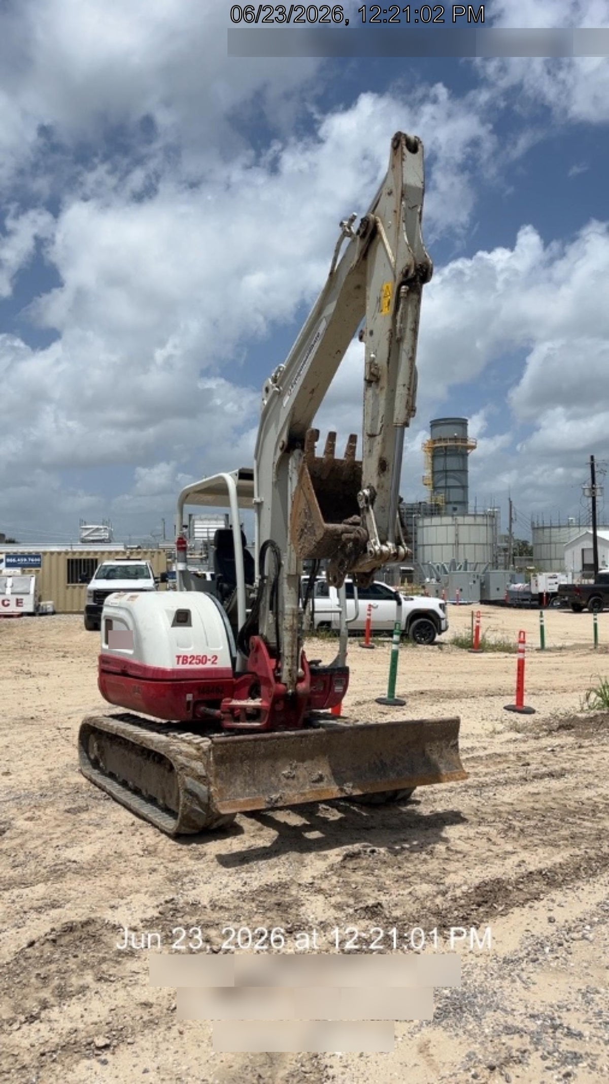 2021 TAKEUCHI TB250-2