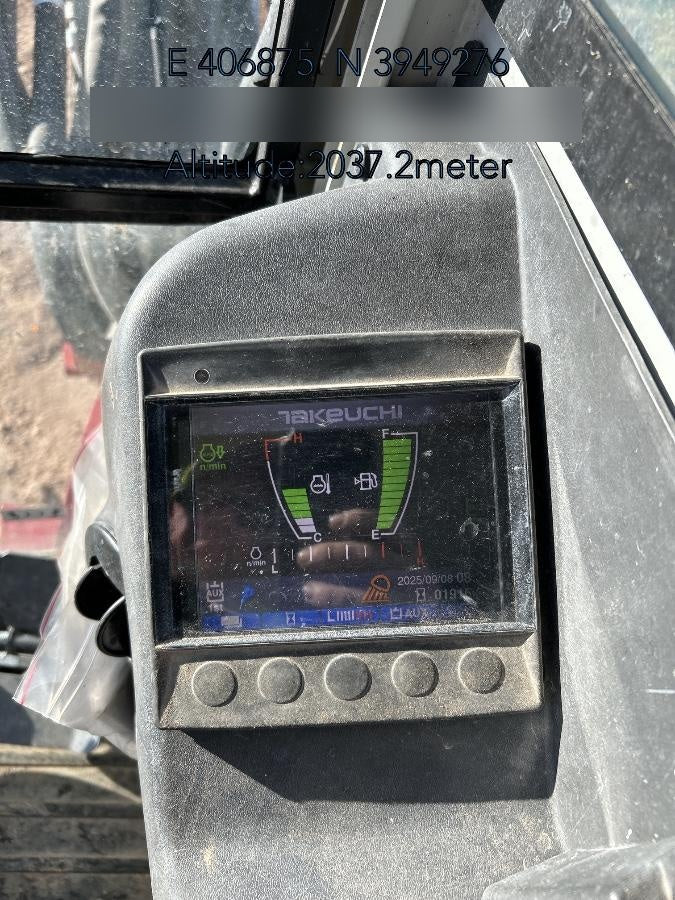 2021 TAKEUCHI TB250-2C