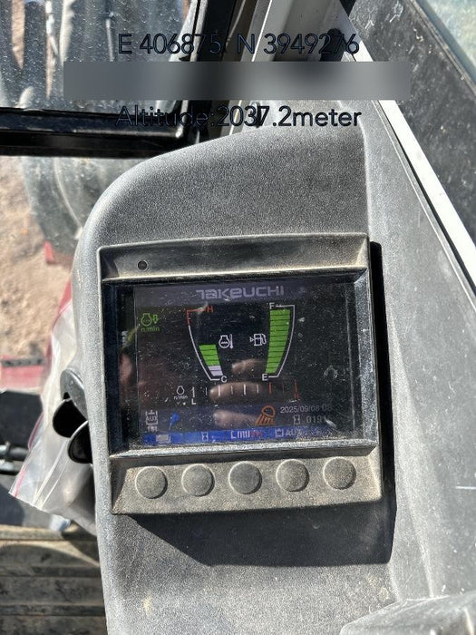 2021 TAKEUCHI TB250-2C