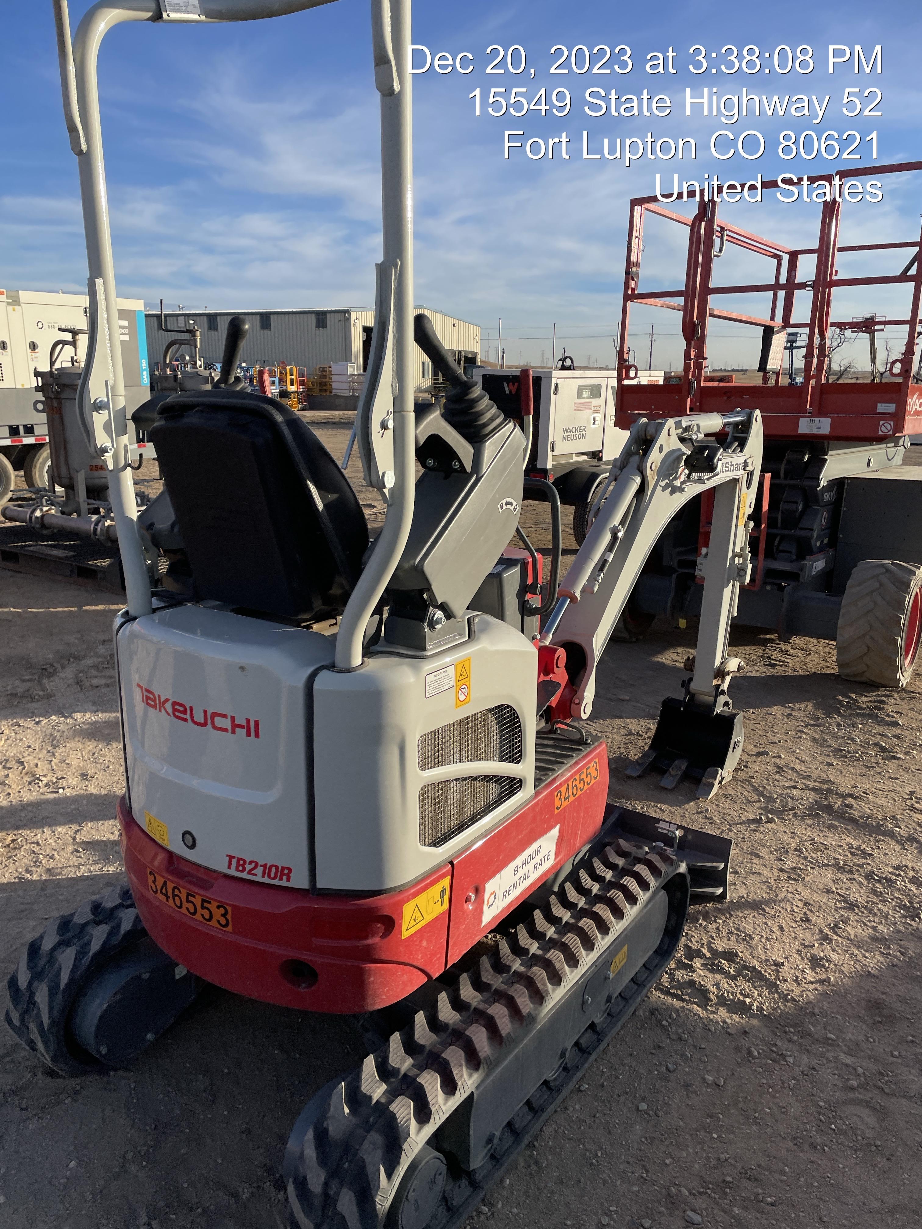 2023 TAKEUCHI TB210R