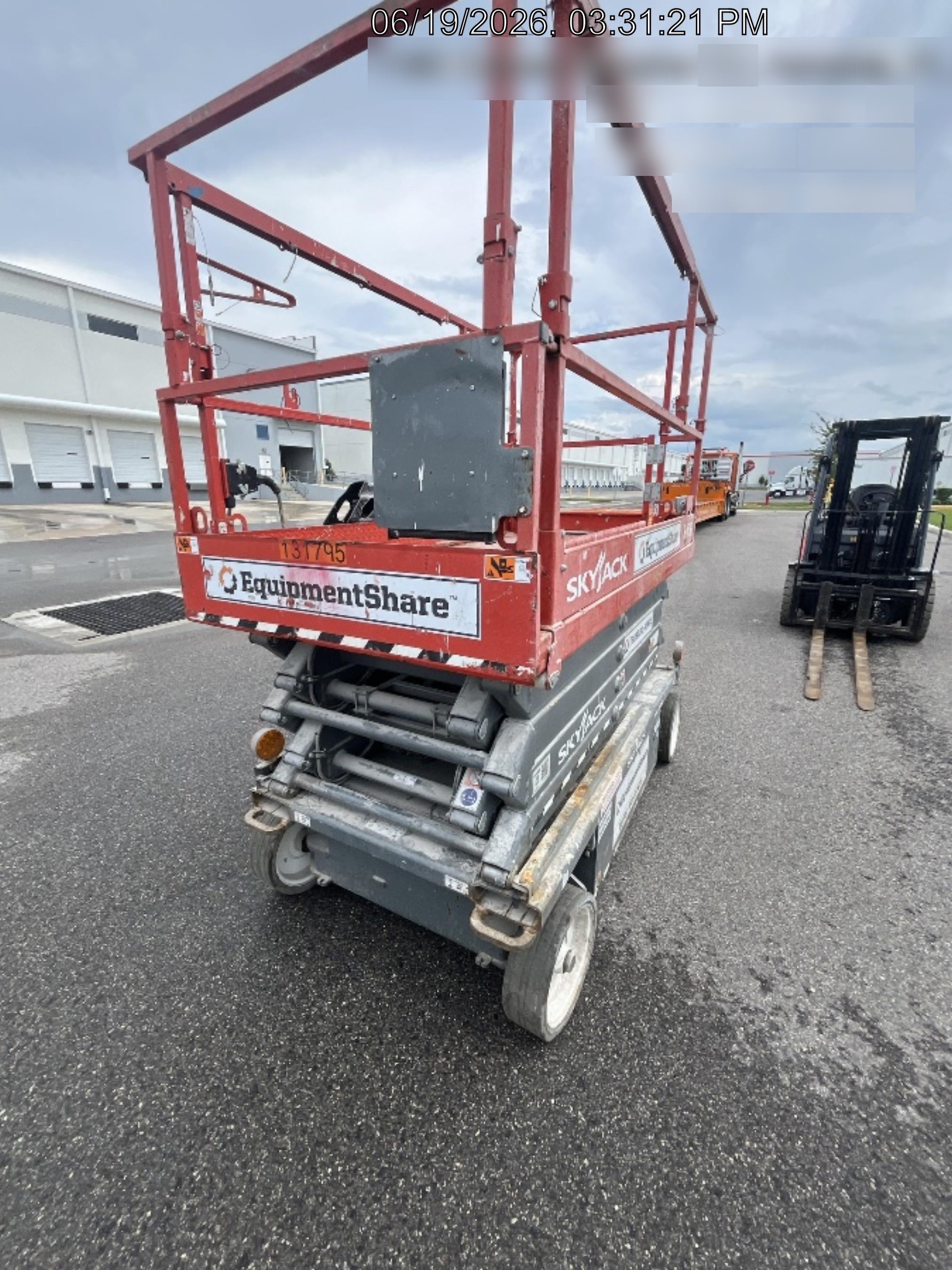 2021 SKYJACK SJ4732
