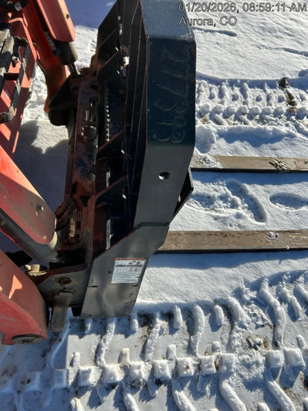 2022 TAKEUCHI 48" Pallet Forks - Takeuchi