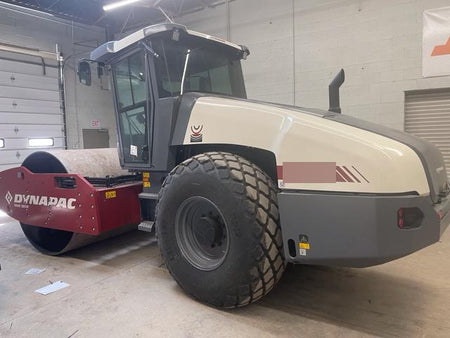 2022 DYNAPAC CA2500D
