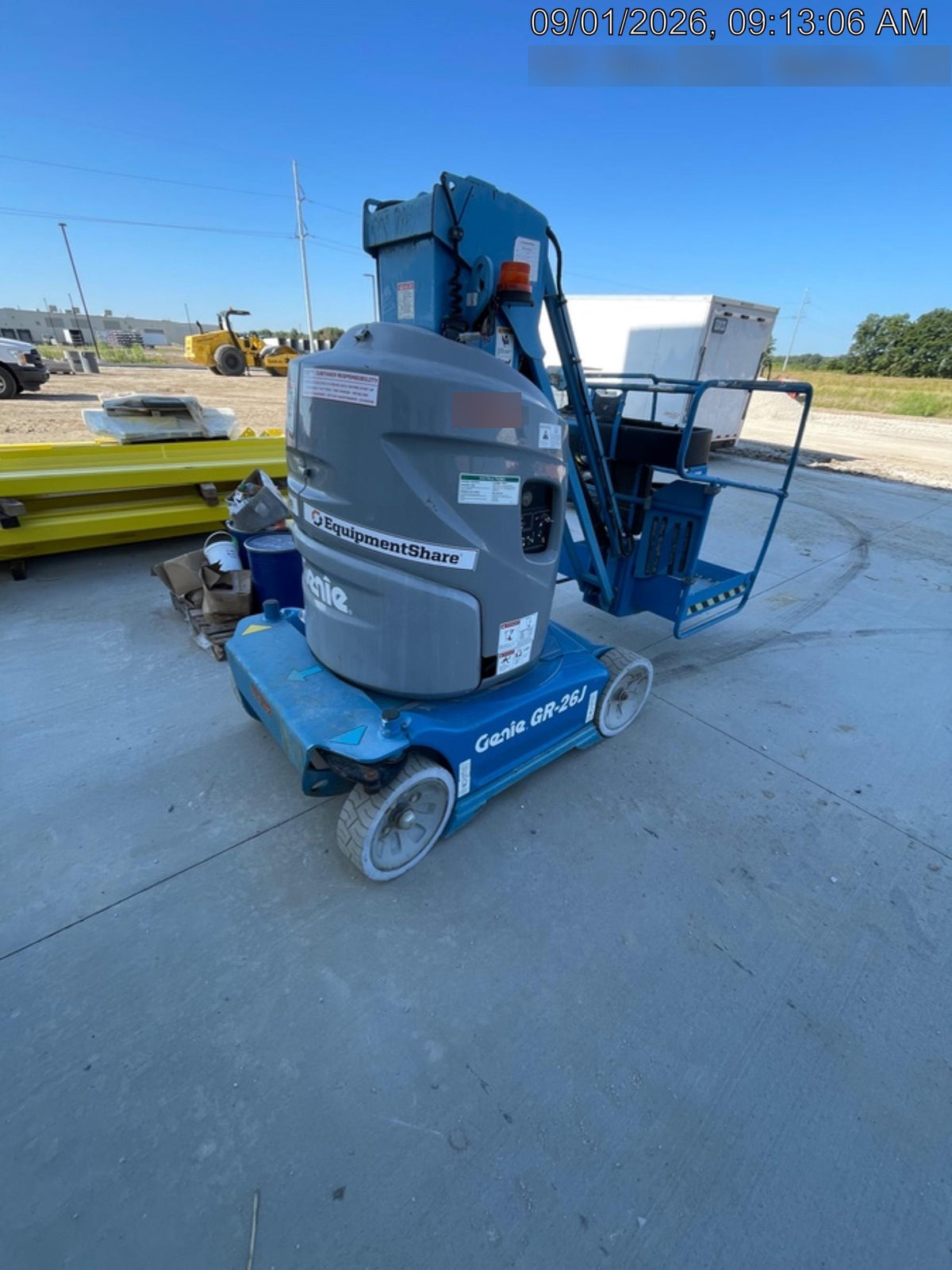 2020 GENIE GR-26J
