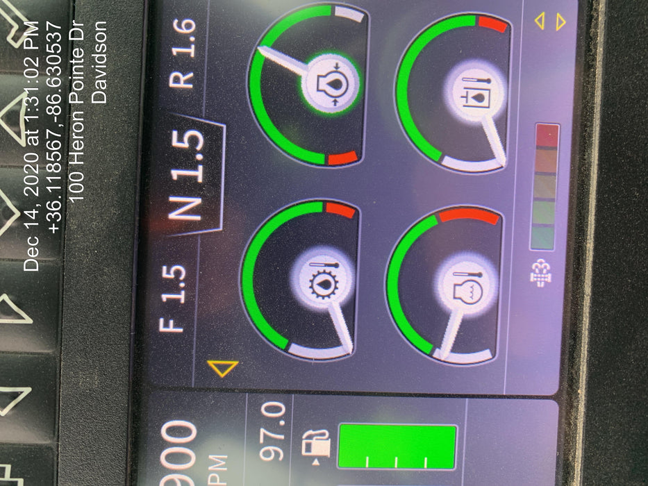 2020 JOHN DEERE 700L