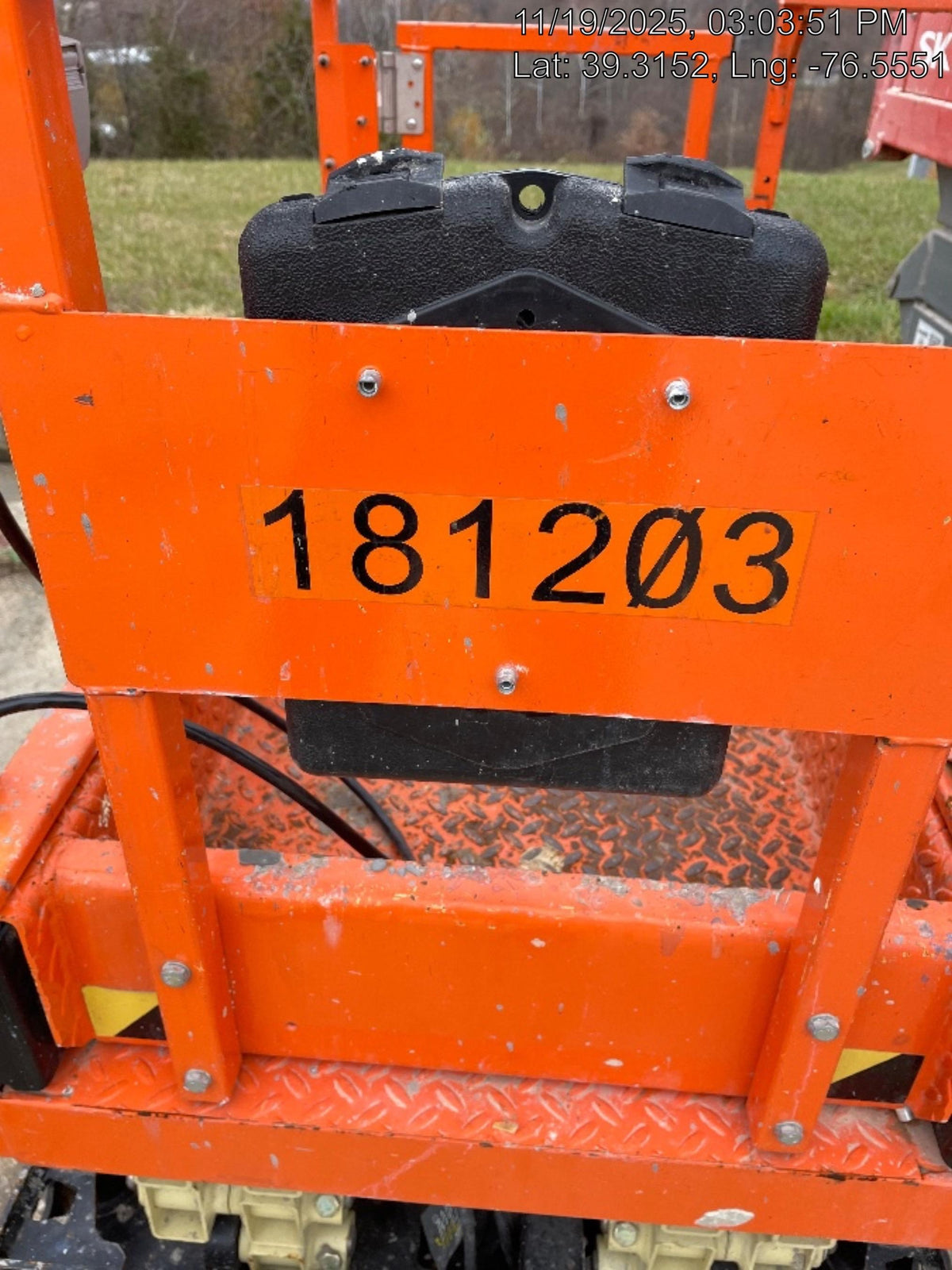 2021 JLG ES1330L