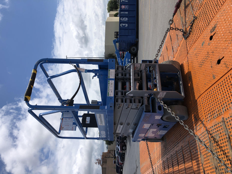 2019 Genie GS-1930 Fixed rails with chain Entry