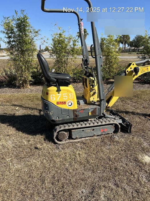 2017 Wacker Neuson 803 Wacker Neuson 803 Mini - Canopy Base/12" Bucket