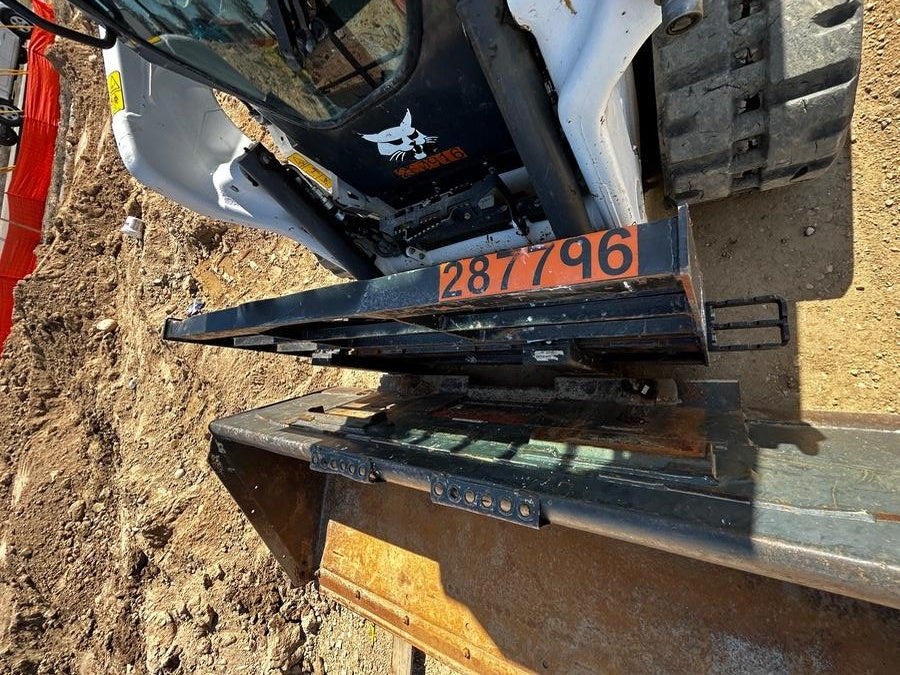 2023 ARROW MATERIAL HANDLING F5100CB