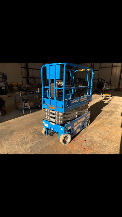 2019 Genie GS-1930 Fixed Rails with Chain Entry