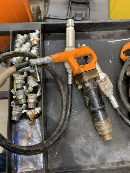 2019 MICHIGAN PNEUMATIC ES-CH3R-TRACKER