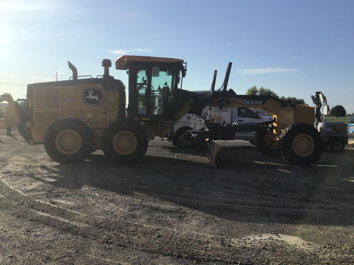 2020 JOHN DEERE 672G