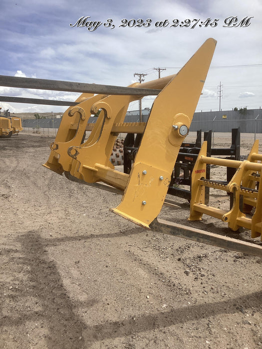 2020 JOHN DEERE 96" Loader Fork Carriage - John Deere