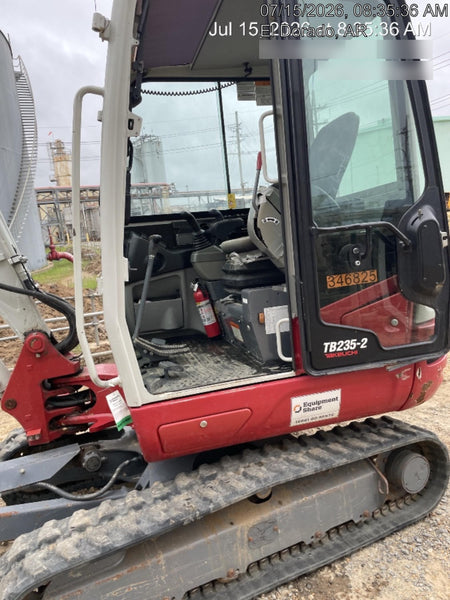 2023 TAKEUCHI TB235-2CR