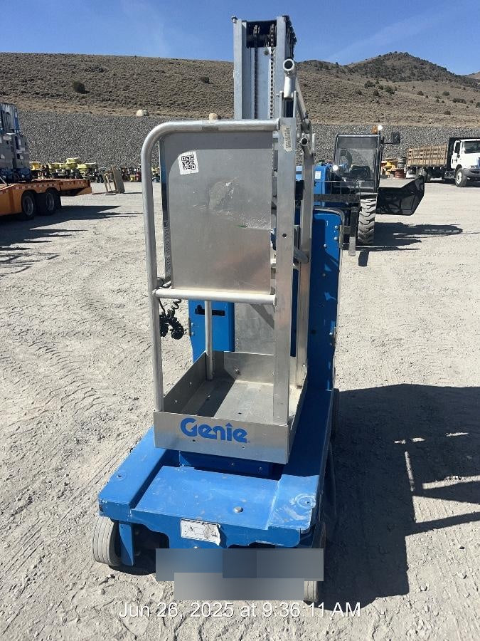 2019 GENIE GR-20