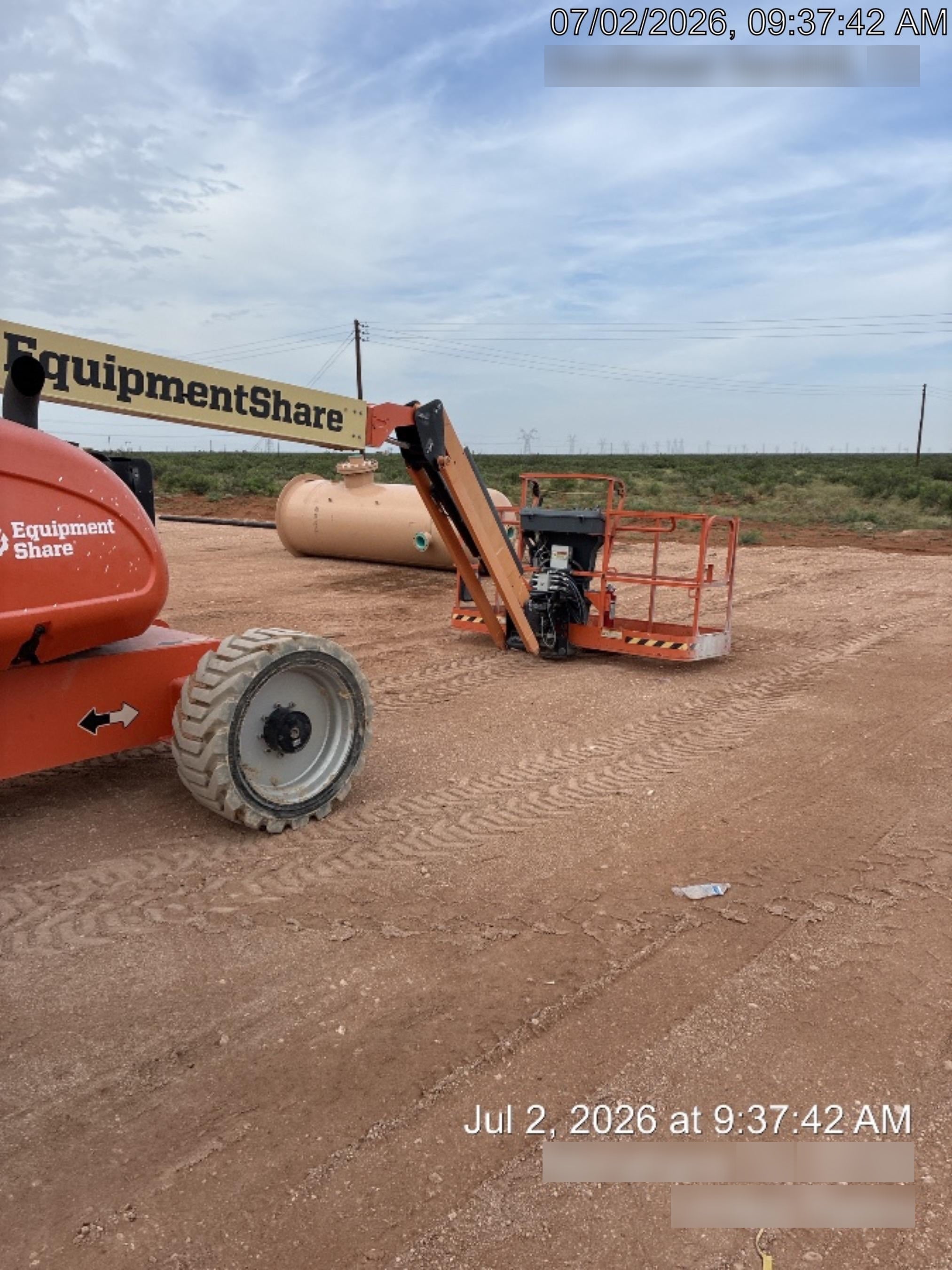 2023 JLG 600AJ