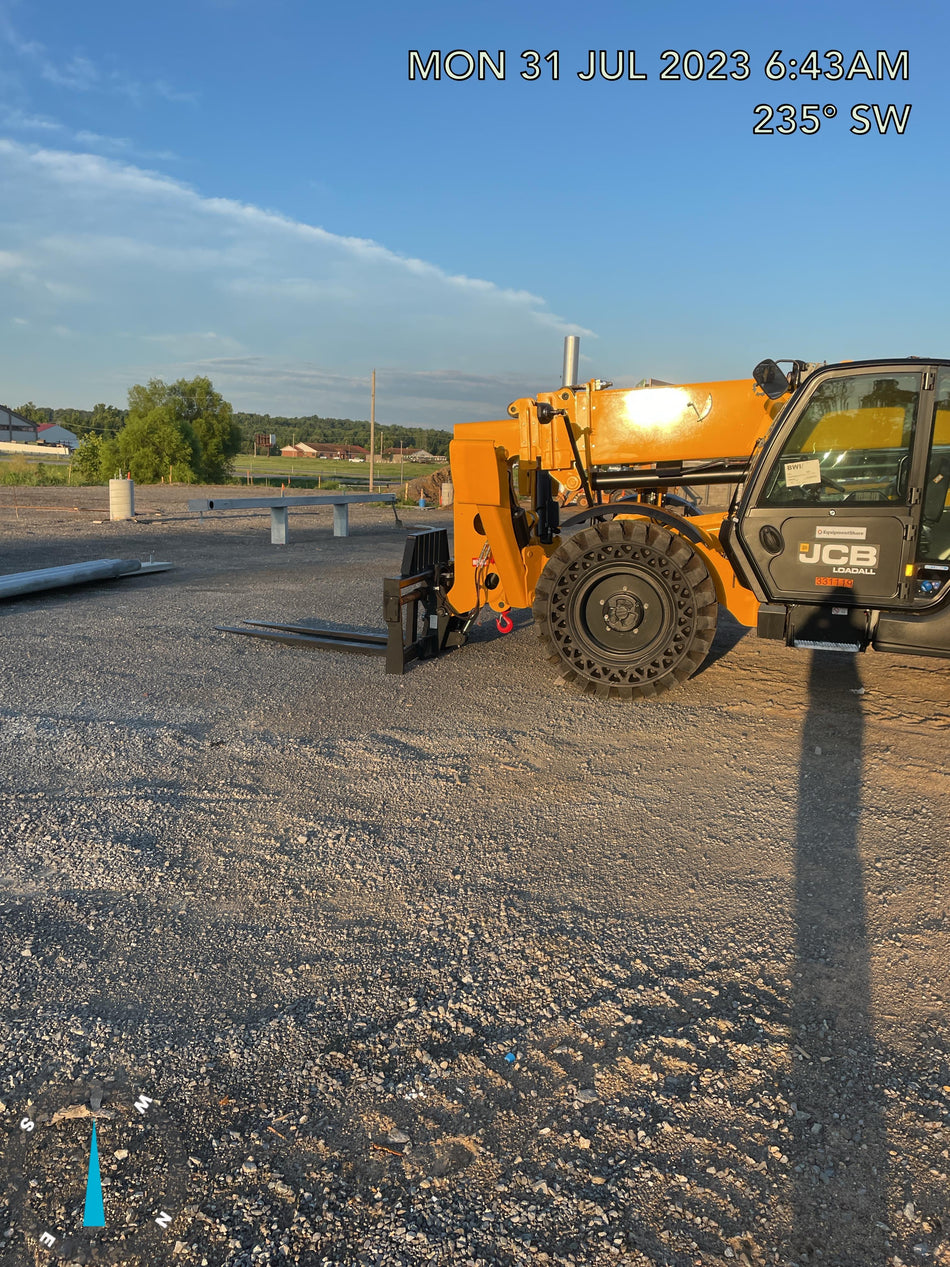 2023 JCB 514-56