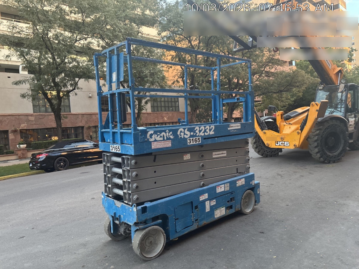 2017 Genie GS-3232 Standard