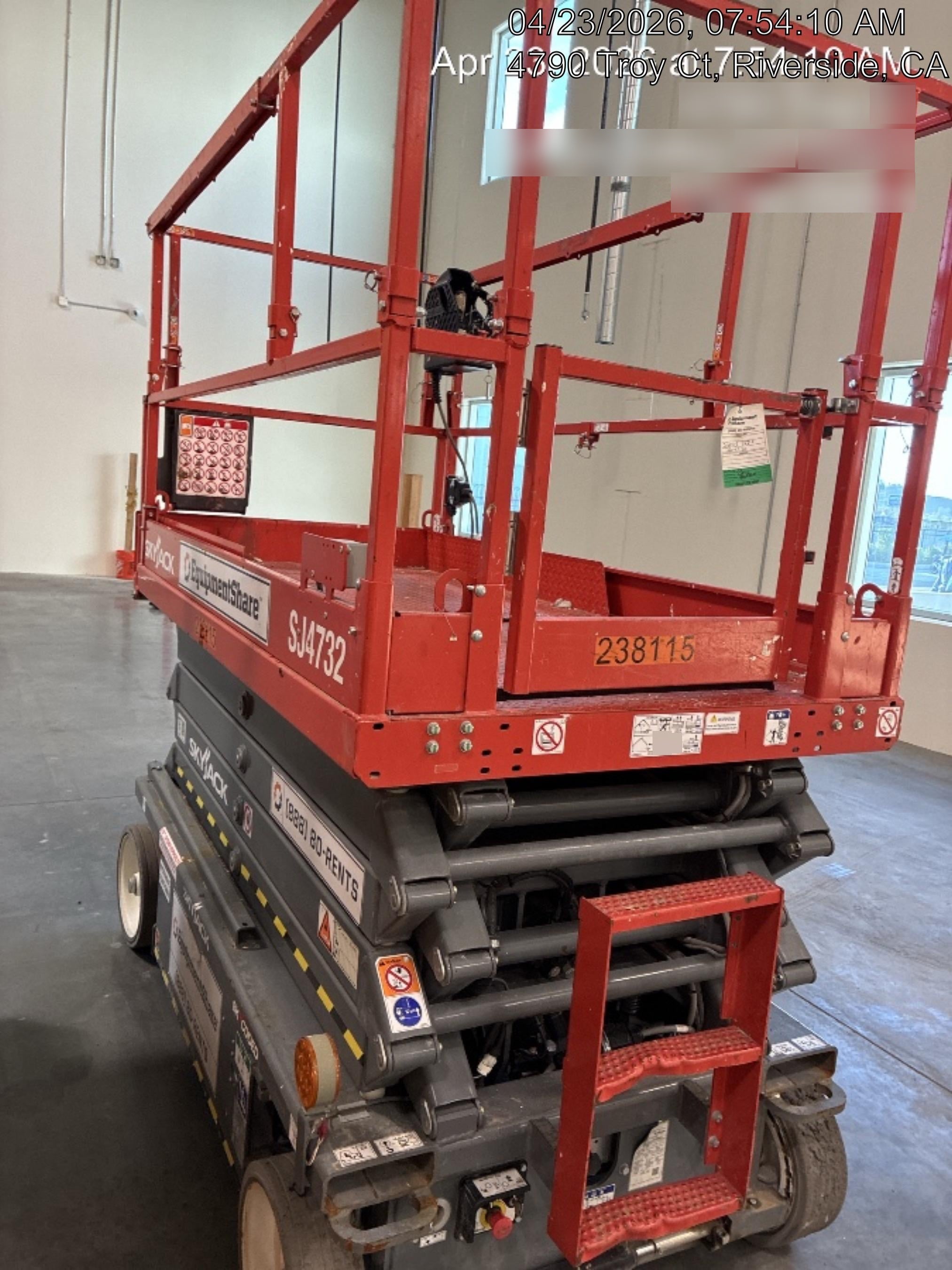 2022 SKYJACK SJ4732