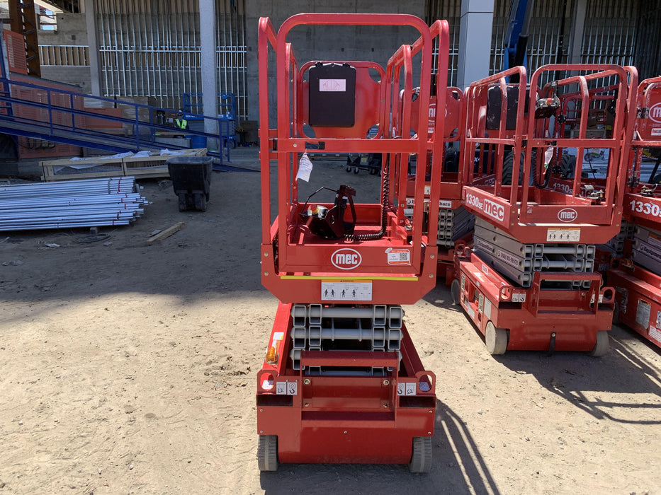 2020 MEC 1330SE Solid NM Tires, Steel Swing out Doors, LCS, Beacon, 900W Inverter