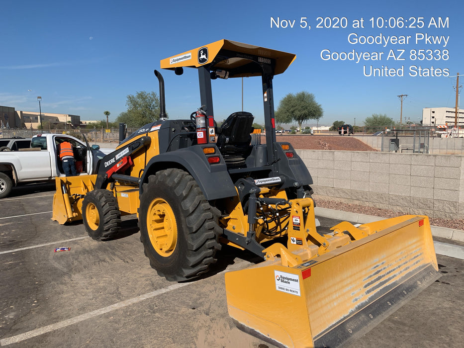 2020 John Deere 210LEP Canopy, 4WD, Second rear hydraulic cylinder, Light Package, Wheel weights