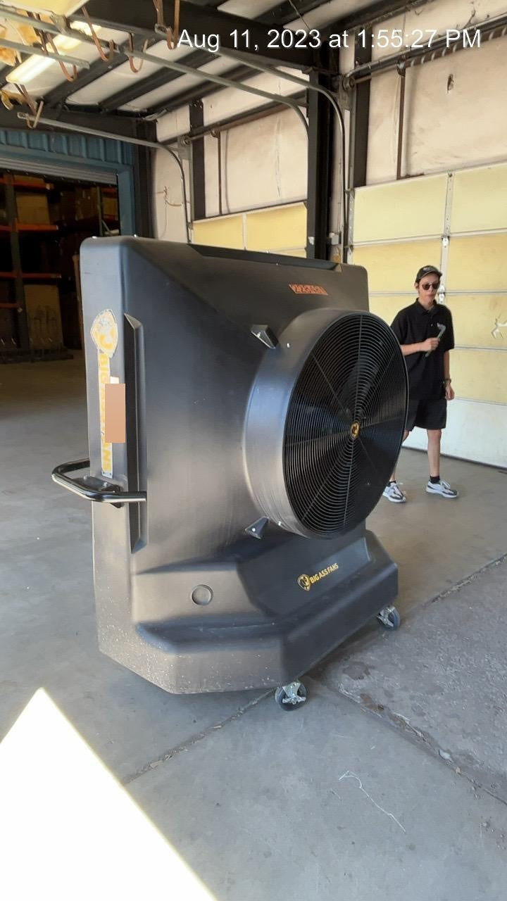 2022 BIG ASS FANS Cool Space 400