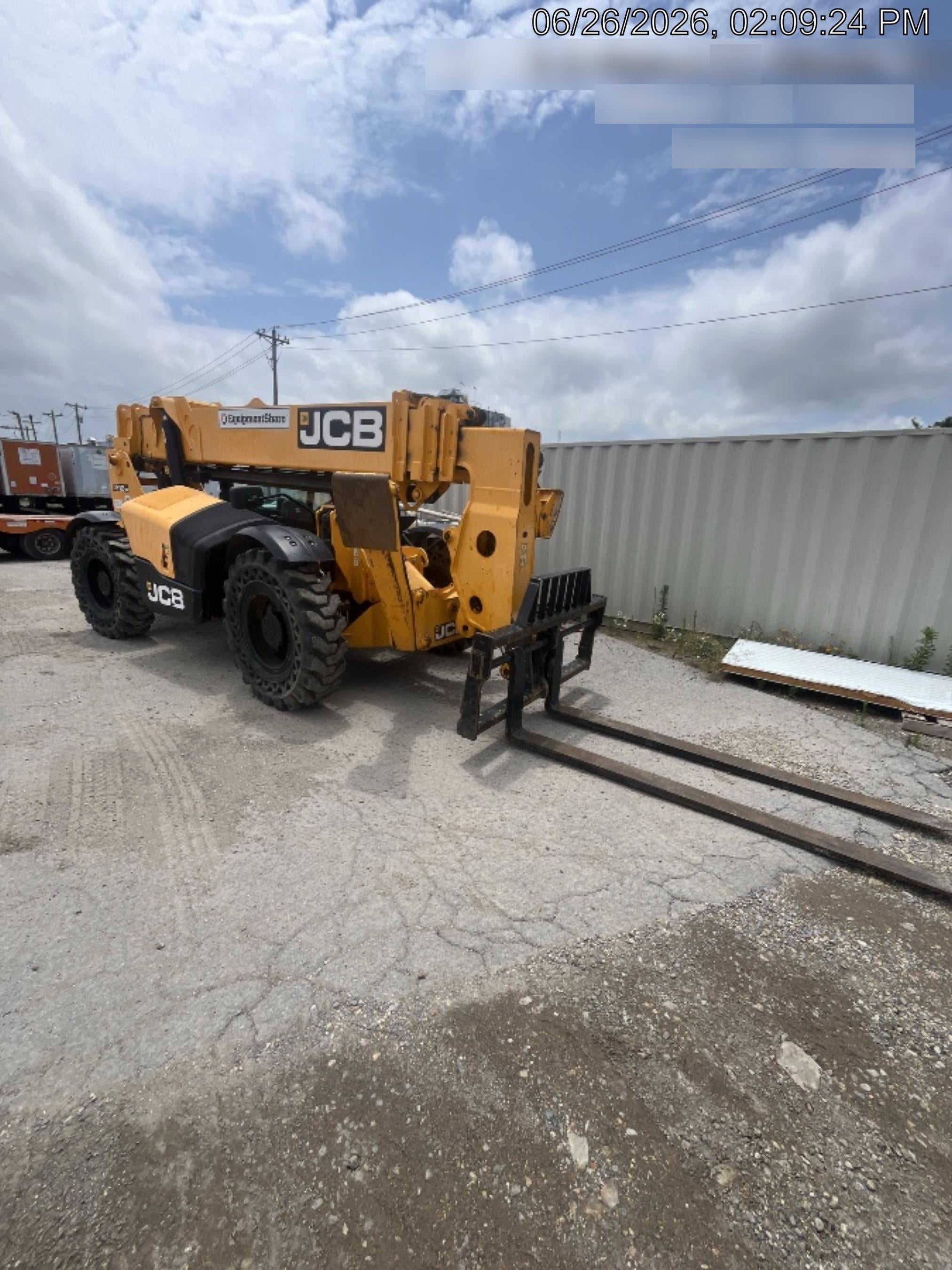2021 JCB 512-56