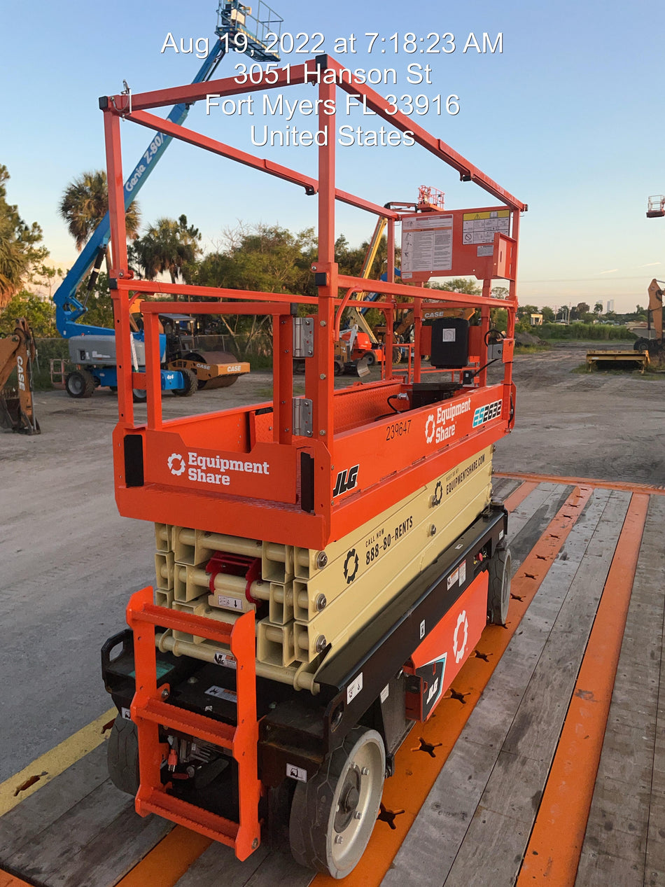 2022 JLG ES2632
